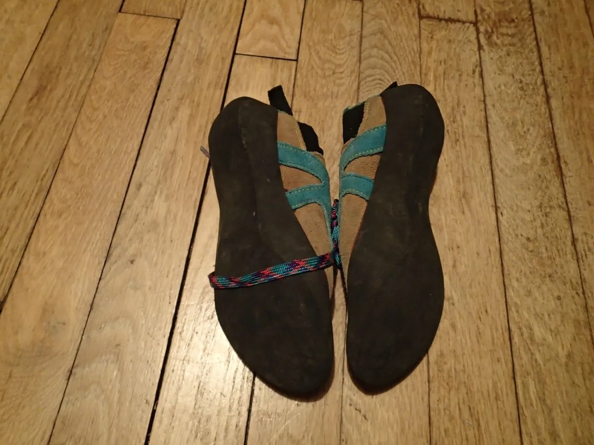 Bestard Climbing Shoes versatile 35