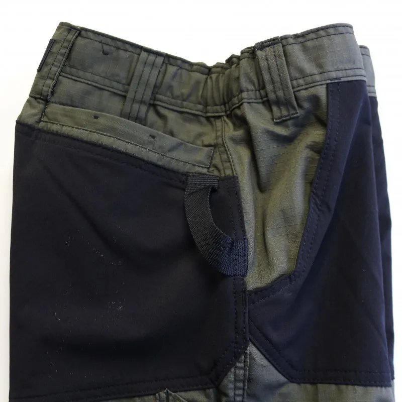 Hespar Herock Solid Polycotton Work Bermuda Shorts for Men with Multiple Pockets and Stretch Panels